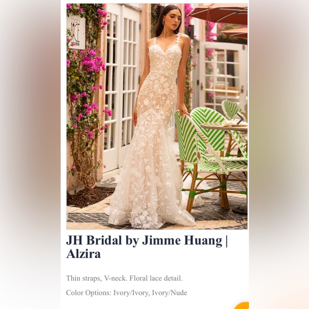 Wedding dress 3D floral appliqué